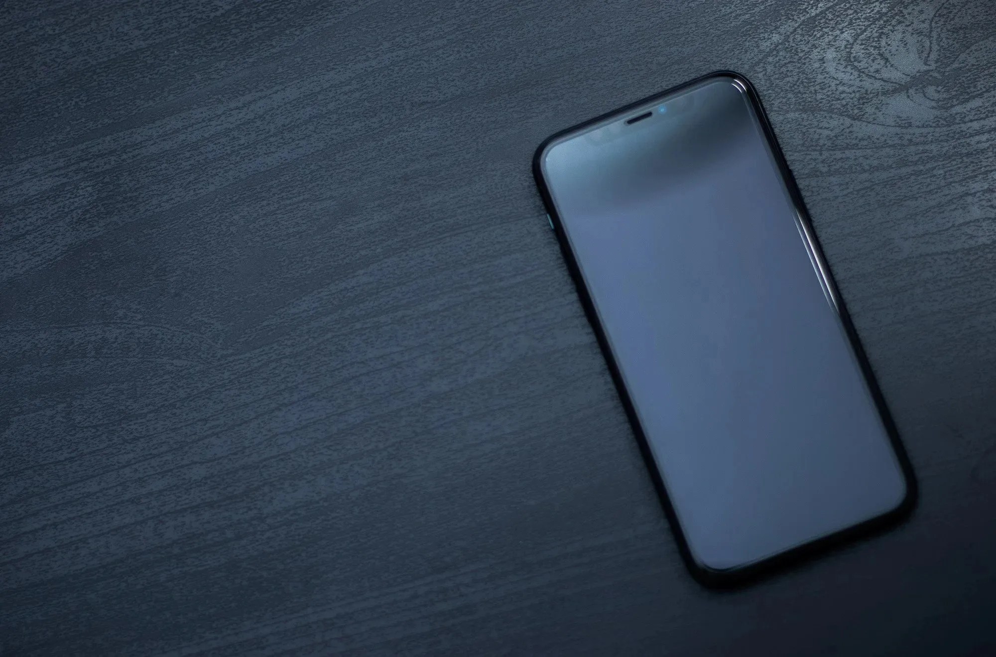 How To Fix The IPhone Black Screen Of Death